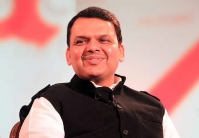 मराठी सीखने के लिए ऑटो-कैब ड्राइवरों को 1 साल की मोहलत, फडणवीस का ऐलान